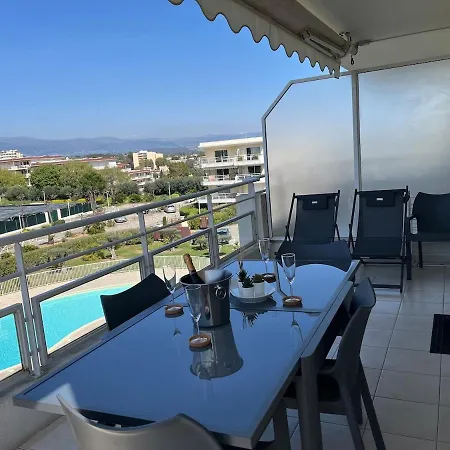 Avanga * Antibes